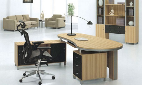 家具中班台,黄橡木+黑线木现代办公台,一件起可混批,可批量采购,规格2200×1890×750（mm）